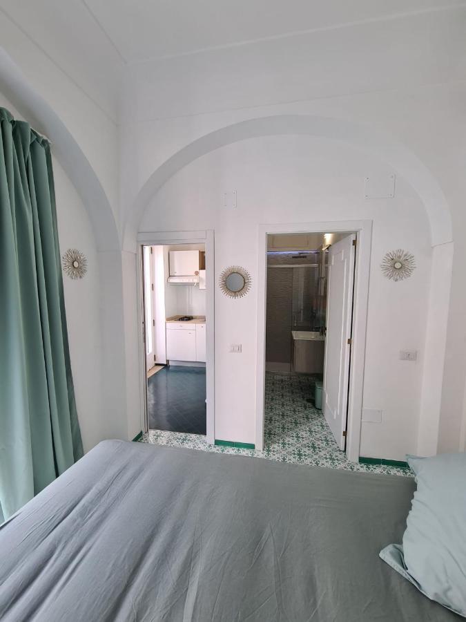 קאפרי Casa Leucosia Suites מראה חיצוני תמונה